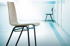 Alex Michaelides «Η σιωπηλή ασθενής», εκδόσεις Διόπτρα