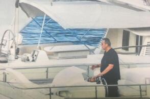 Ο Πάνος Καμμένος στη θαλαμηγό