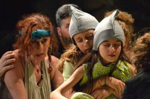 Κινητήρας / Flashback Project