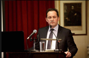 Στέλιος Πέτσας