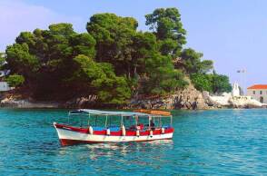 #athensvoice & you @md_desp_