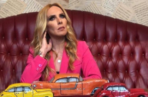 Εβελίνα Παπούλια