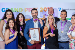 Χρυσό βραβείο στο Τηλεφωνικό Κέντρο της AEGEAN 