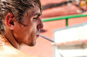 cigarette-2179358_1920.jpg