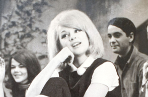 Αλίκη Βουγιουκλάκη 