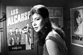 Τζένη Καρέζη