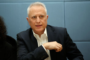 Γιάννης Ραγκούσης