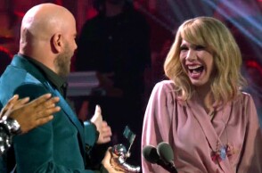 Mtv, Τέιλορ Σουίφτ, Τζον Τραβόλτα 