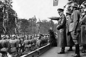 1 Σεπτεμβρίου 1939 οι Γερμανοί εισβάλλουν στην Πολωνία