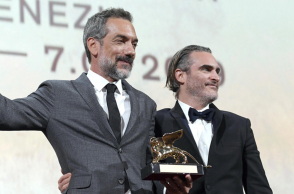 Χοακίν Φοίνιξ, Τοντ Φίλιπς