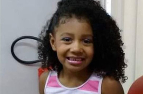 Αγκάθα Βιτόρια Σάλες Φέλιξ 