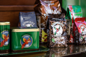 O Λουμίδης Παπαγάλος μας ψήνει καφέ…