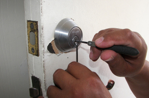 locksmith-1947387_1920.jpg
