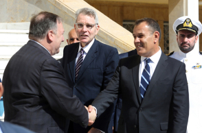 Πομπέο, Πάιατ, Παναγιωτόπουλος