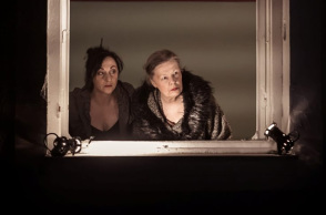 «Στη μνήμη ενός μικρού παιδιού» της Ιόλης Ανδρεάδη και του Άρη Ασπρούλη