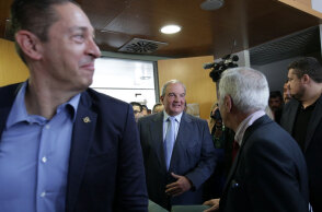 Επίσκεψη του Κώστα Καραμανλή στο Δημαρχείο Θεσσαλονίκης