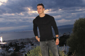 Νίκος Βαλλιανάτος