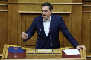 tsipras-vouli1