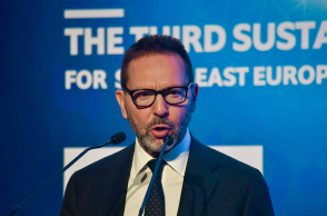 Γιάννης Στουρνάρας 