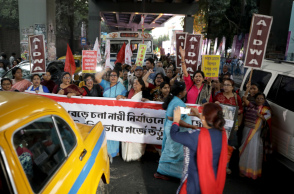 india-rapes-protesting