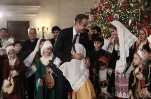 mitsotakis-kalanta-maximou