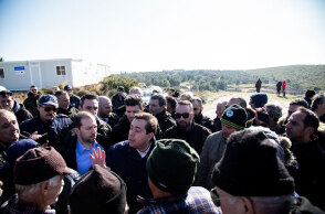 Επίσκεψη Μηταράκη στο ΚΥΤ Σάμου