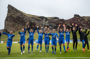 Ο φωτογράφος Ίστβαν Φεκέτε, γυρίζει τα γήπεδα όλου του πλανήτη.