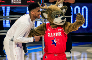 Γιάννης Αντετοκούνμπο