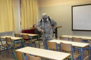 Κορωνοϊός, κλειστά σχολεία