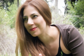 Ειρήνη Αναγνωστοπούλου: Η ηθοποιός και συγγραφέας μιλά στην ATHENS VOICE