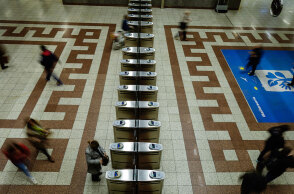 Αραιώνει το επιβατικό κοινό στο Μετρό λόγω κορωνοϊού