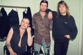 Ο Lemmy Kilmister και οι Motorhead στα παρασκήνια της συναυλίας τους στη Θεσσαλονίκη