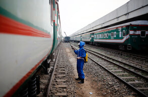 Η πανδημία κορωνοϊού έχει οδηγήσει πολλά κράτη να επιβάλουν υποχρεωτική καραντίνα στους πολίτες