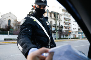 Κορωνοϊός, Έλεγχοι της Αστυνομίας