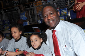 Ο Ντομινίκ Γουίλκινς γράφει στο Players' Tribune για την Παγκόσμια Ημέρα Αυτισμού.