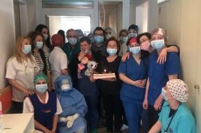 Ξάνθη: Γιατρός γιόρτασε τα γενέθλιά της στο νοσοκομείο