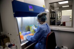 Δοκιμές για εμβόλιο για τον κορωνοϊό