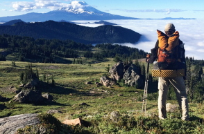 Από το βιβλίο Tim Voors. The Great Alone: Walking the Pacific Crest Trail, gestalten, 2019