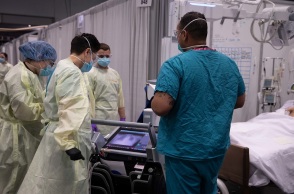 Ο κυβερνήτης της Νέας Υόρκης πιστεύει ότι ο κορωνοϊός έφτασε στην πόλη του από την Ευρώπη