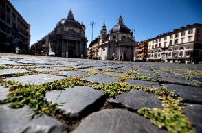 Κορωνοϊός στην Ιταλία - «Ψυχή» δεν κυκλοφορεί στη διάσημη Piazza del Popolo