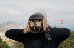 Καλλιτέχνες στέλνουν σκέψεις από την καραντίνα