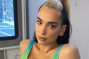 Διάσημοι και μαλλιά στην καραντίνα