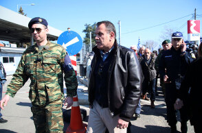 Τουρκικά αεροσκάφη παρενόχλησαν το ελικόπτερο που μετέφερε τον υπουργό Εθνικής Άμυνας Νίκο Παναγιωτόπουλο