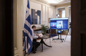 Να κηρυχθεί παγκόσμιο δημόσιο αγαθό το εμβόλιο για τον κορωνοϊό, το μήνυμα Μητσοτάκη στη διάσκεψη δωρητών του Π.Ο.Υ