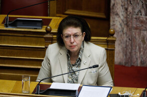 Λίνα Μενδώνη