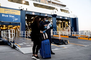 Με μάσκα η επιβίβαση στα πλοία λόγω κορωνοϊού