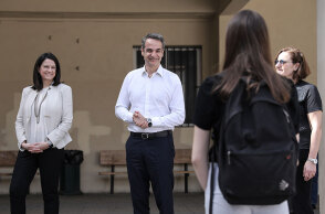 Ο Κυριάκος Μητσοτάκης στο 7ο Γυμνάσιο Αθηνών