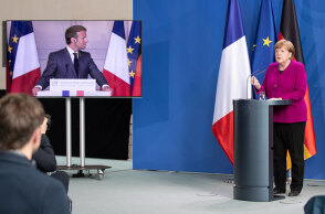 Οι ανακοινώσεις Μέρκελ - Μακρόν για το ευρωπαϊκό ταμείο ανάκαμψης μέσω τηλεδιάσκεψης