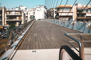 Urban Lines: Κατεχάκη: Η Ελένη Χελιώτη αφηγείται urban ιστορίες από το μετρό της Αθήνας.