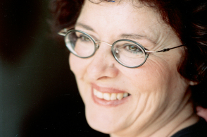 Συνέντευξη της Ευγενίας Φακίνου στην ATHENS VOICE